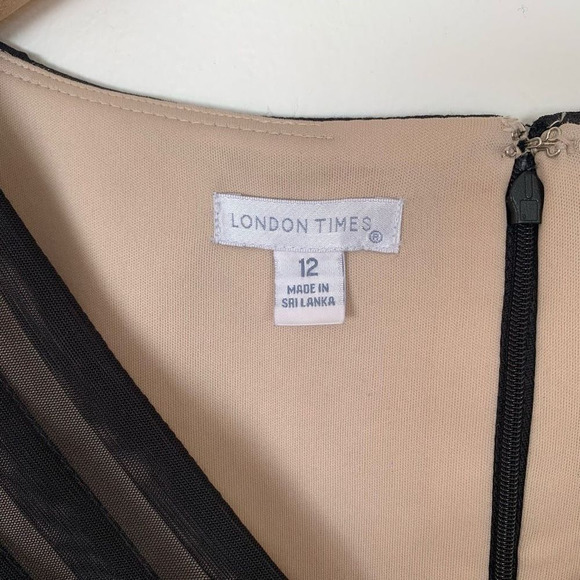 London Times fine mesh nude and black faux cross striped sleeveless cocktail dre - Picture 4 of 8